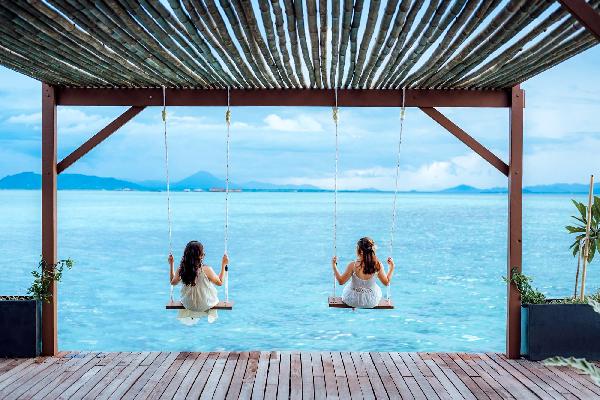 马来西亚仙本那4天3晚散拼B线：水屋奢享游